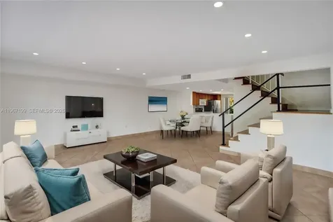 2689 NE 165th Street North Miami Beach FL 33160