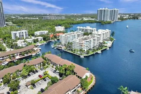 2689 NE 165th Street North Miami Beach FL 33160