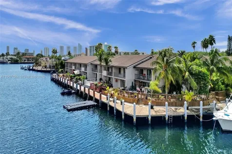 2689 NE 165th Street North Miami Beach FL 33160