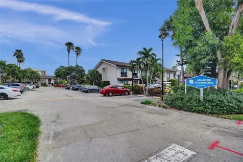 2689 NE 165th Street North Miami Beach FL 33160