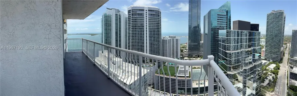 1200 Brickell Bay Drive Miami FL 33131