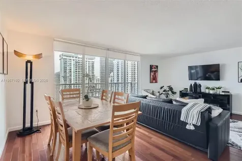 1200 Brickell Bay Drive Miami FL 33131