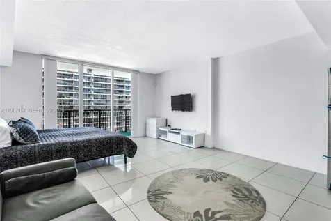 1750 N Bayshore Drive Miami FL 33132