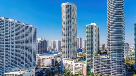 1750 N Bayshore Drive Miami FL 33132
