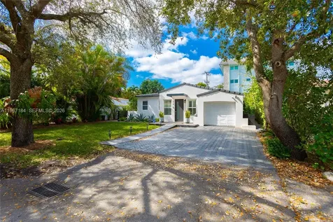 814 Monterey Street Coral Gables FL 33134
