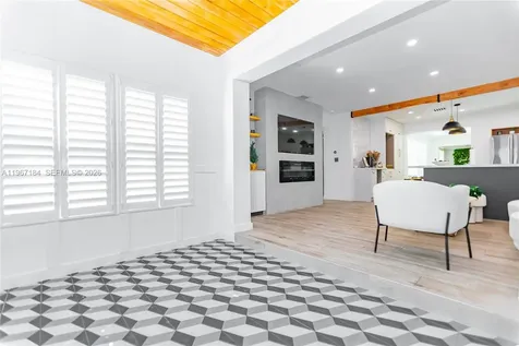 814 Monterey Street Coral Gables FL 33134