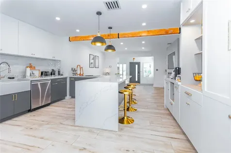 814 Monterey Street Coral Gables FL 33134