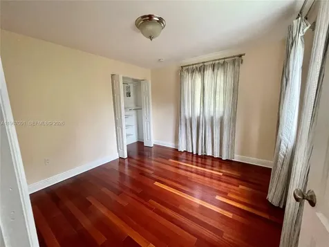 10672 SW 77th Avenue Pinecrest FL 33156