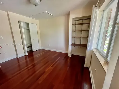 10672 SW 77th Avenue Pinecrest FL 33156