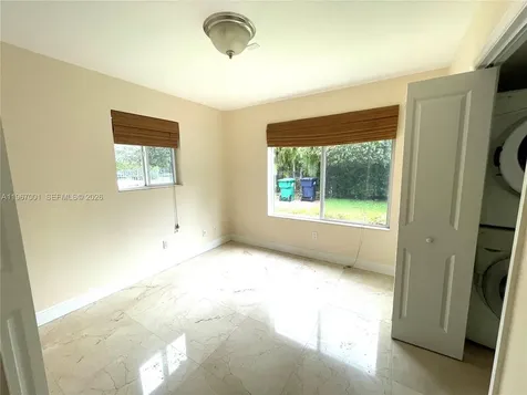10672 SW 77th Avenue Pinecrest FL 33156