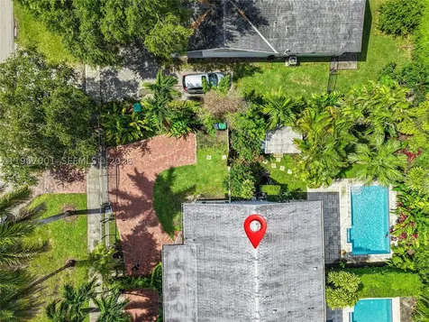 10672 SW 77th Avenue Pinecrest FL 33156