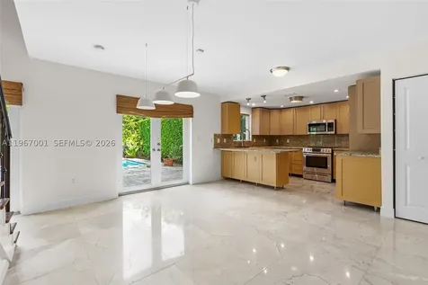 10672 SW 77th Avenue Pinecrest FL 33156