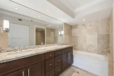 3530 Mystic Pointe Drive Aventura FL 33180