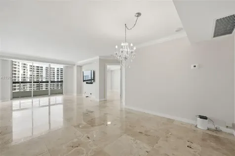 3530 Mystic Pointe Drive Aventura FL 33180