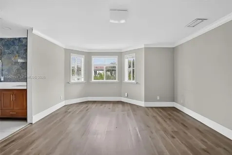 10755 SW 17th Place Davie FL 33324