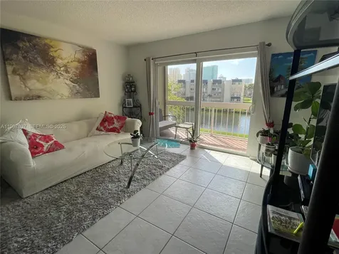 7722 W Camino Real Miami FL 33143