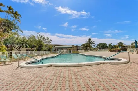 7600 NW 5th Place Margate FL 33063