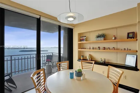 11113 Biscayne Boulevard Miami FL 33181