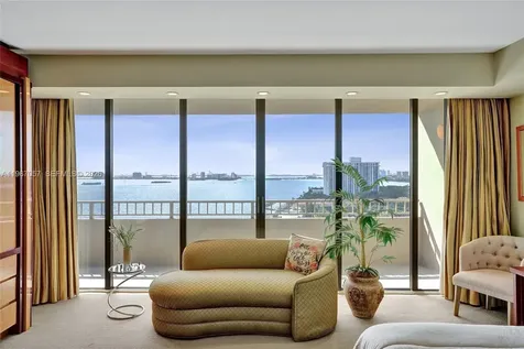 11113 Biscayne Boulevard Miami FL 33181