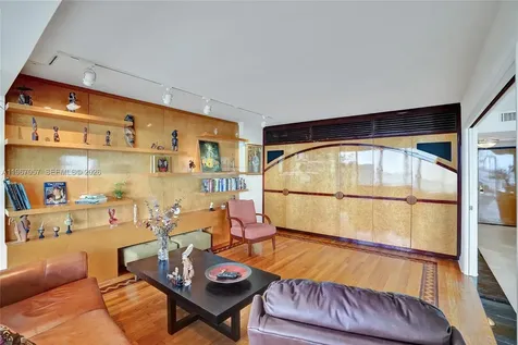 11113 Biscayne Boulevard Miami FL 33181