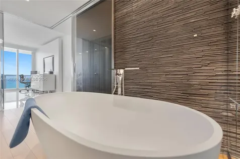4779 Collins Avenue Miami Beach FL 33140