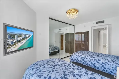 4779 Collins Avenue Miami Beach FL 33140