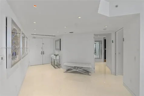 4779 Collins Avenue Miami Beach FL 33140