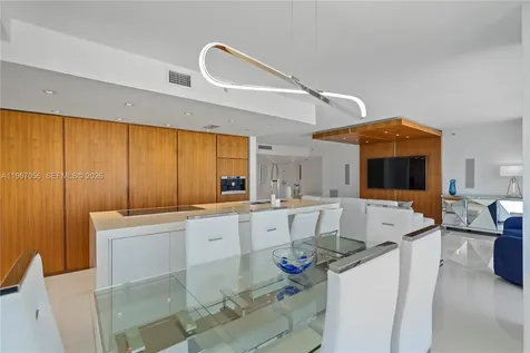 4779 Collins Avenue Miami Beach FL 33140