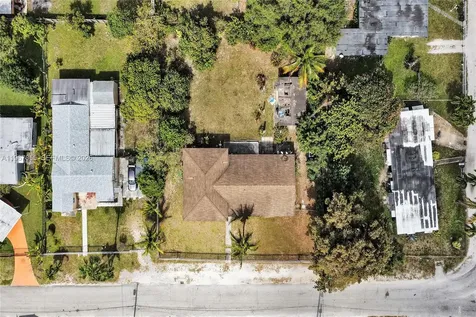 1775 NE 147th Street Miami FL 33181