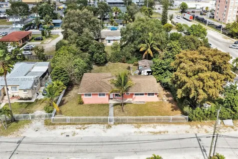 1775 NE 147th Street Miami FL 33181