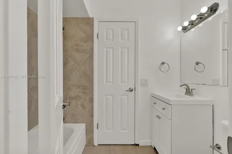 8621 SW 5th Street Pembroke Pines FL 33025