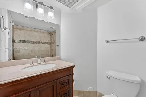 2841 N Oakland Forest Drive Oakland Park FL 33309