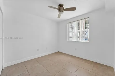 2841 N Oakland Forest Drive Oakland Park FL 33309
