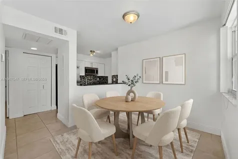 2841 N Oakland Forest Drive Oakland Park FL 33309