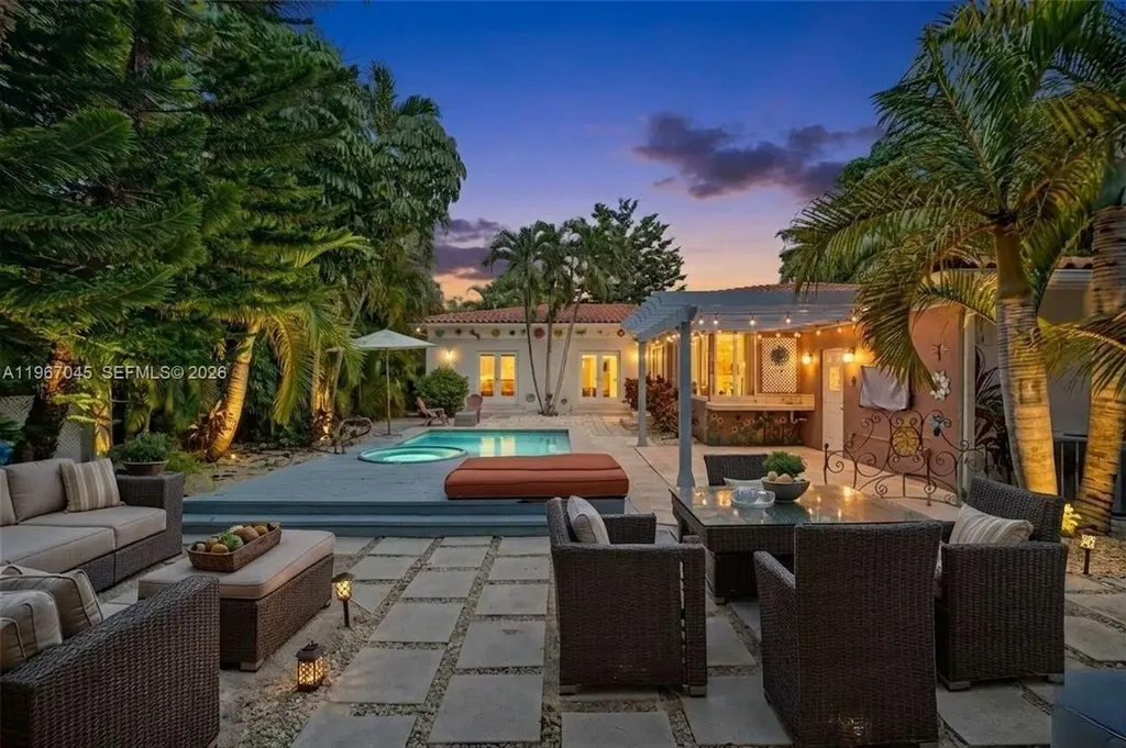 911 Mariana Avenue Coral Gables FL 33134