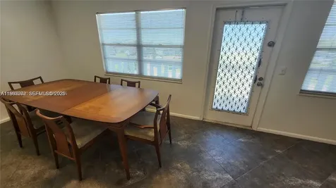 4065 N Lyndhurst N Deerfield Beach FL 33442