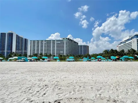 2899 Collins Avenue Miami Beach FL 33140
