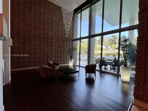 2899 Collins Avenue Miami Beach FL 33140