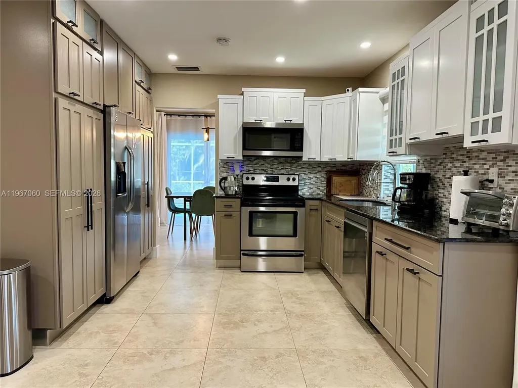 8203 NW 37th Street Coral Springs FL 33065