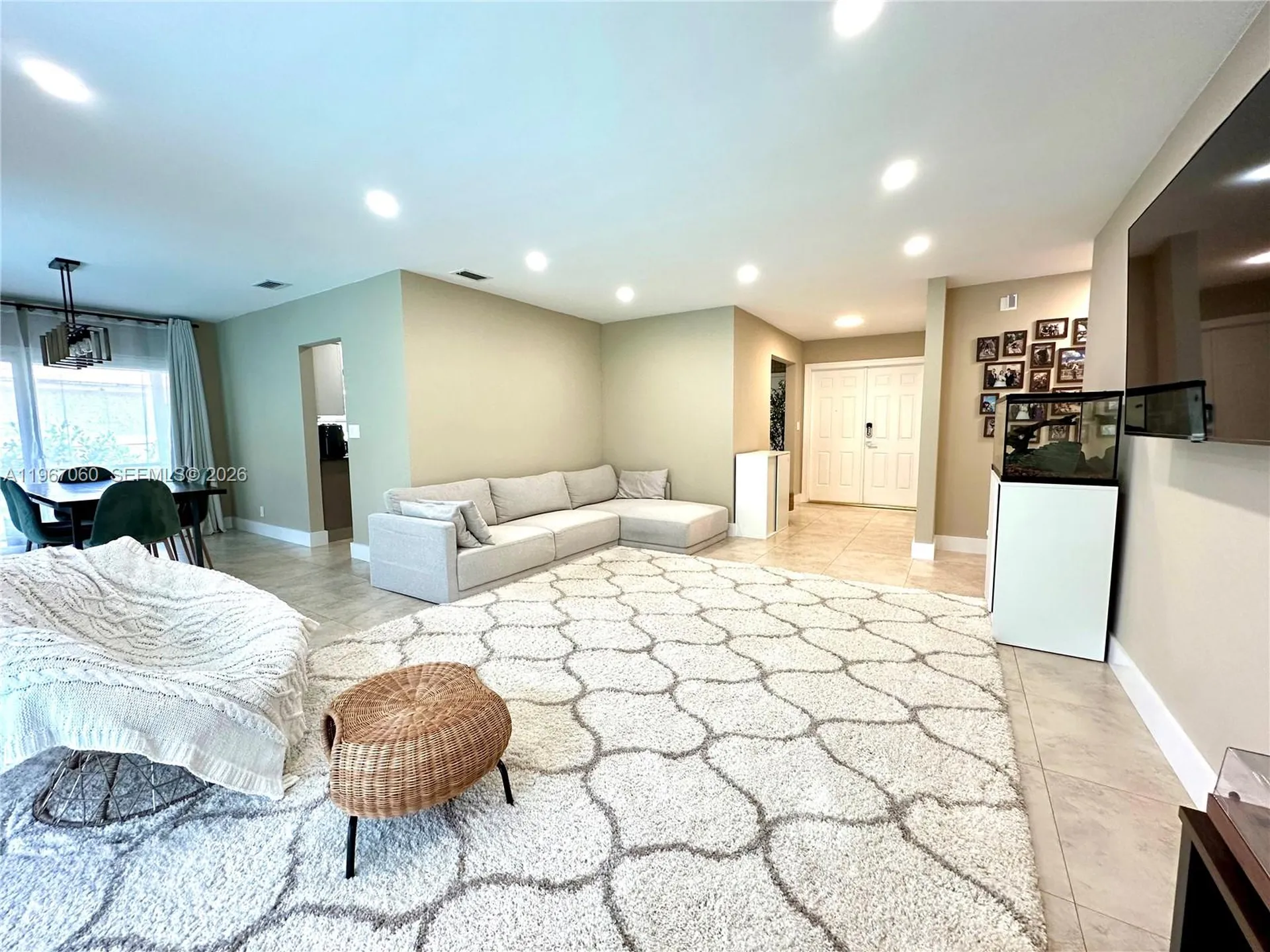 8203 NW 37th Street Coral Springs FL 33065