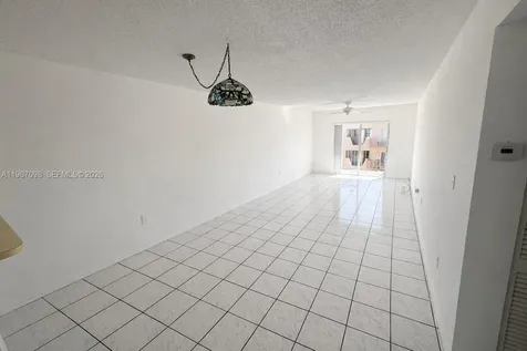 1630 W 46th Street Hialeah FL 33012