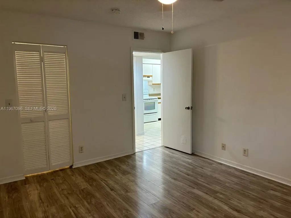 3985 W Mcnab Road Pompano Beach FL 33069