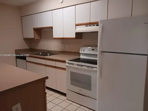 3985 W Mcnab Road Pompano Beach FL 33069