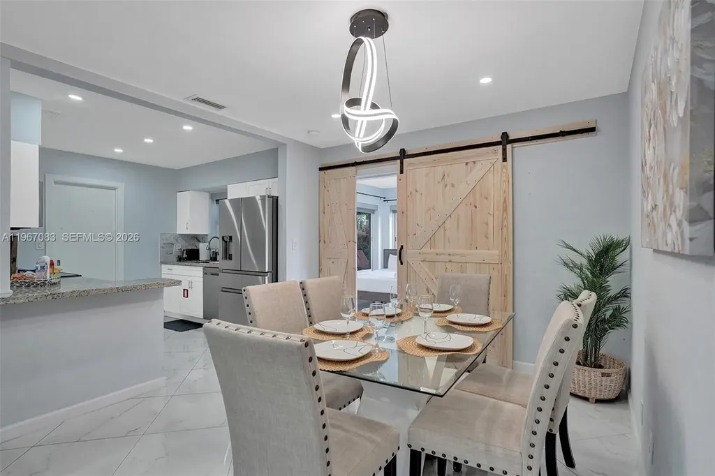 5230 NE 20th Avenue Fort Lauderdale FL 33308