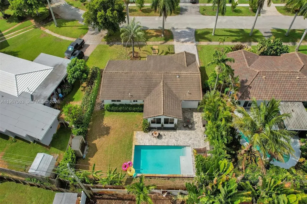 5230 NE 20th Avenue Fort Lauderdale FL 33308