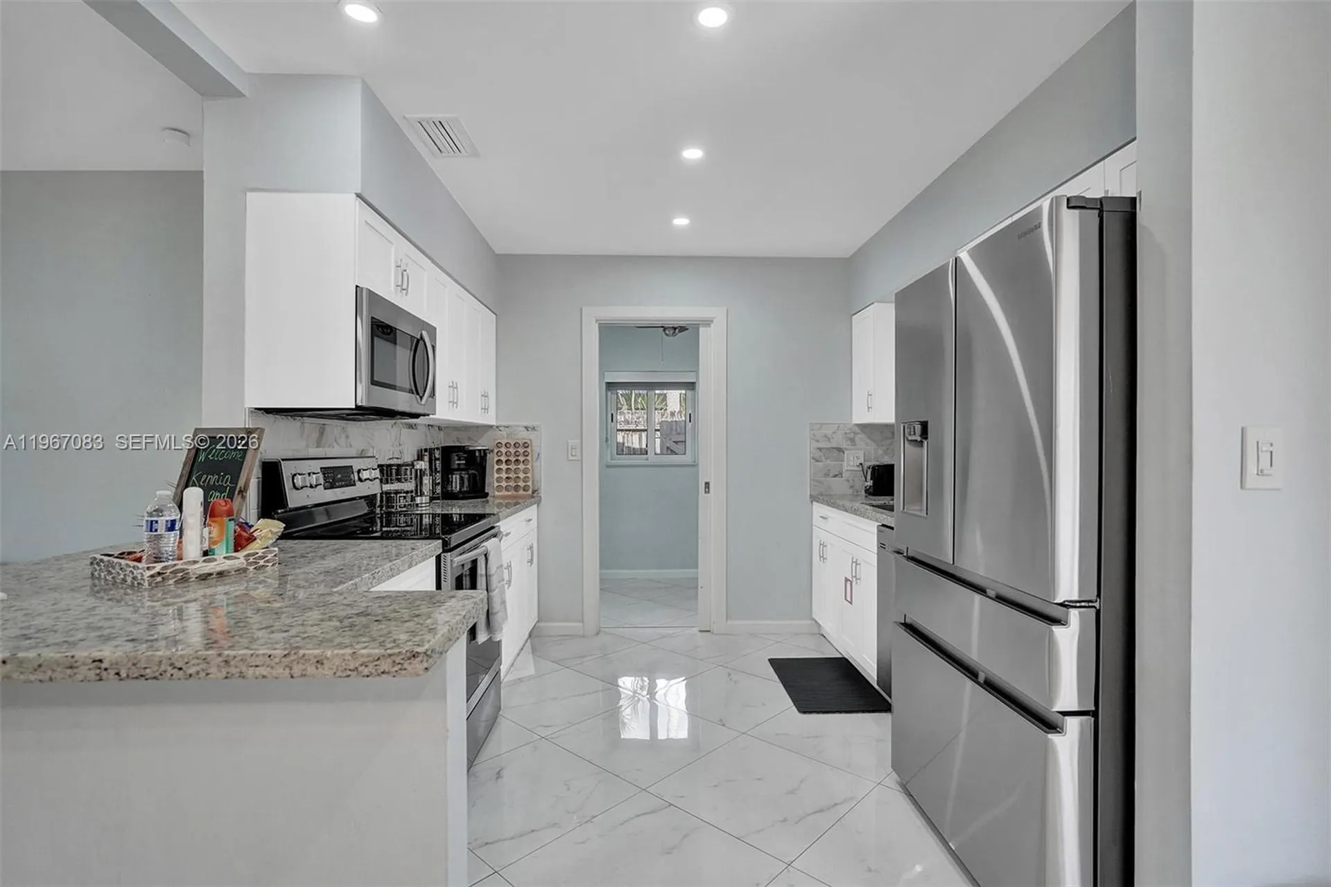 5230 NE 20th Avenue Fort Lauderdale FL 33308