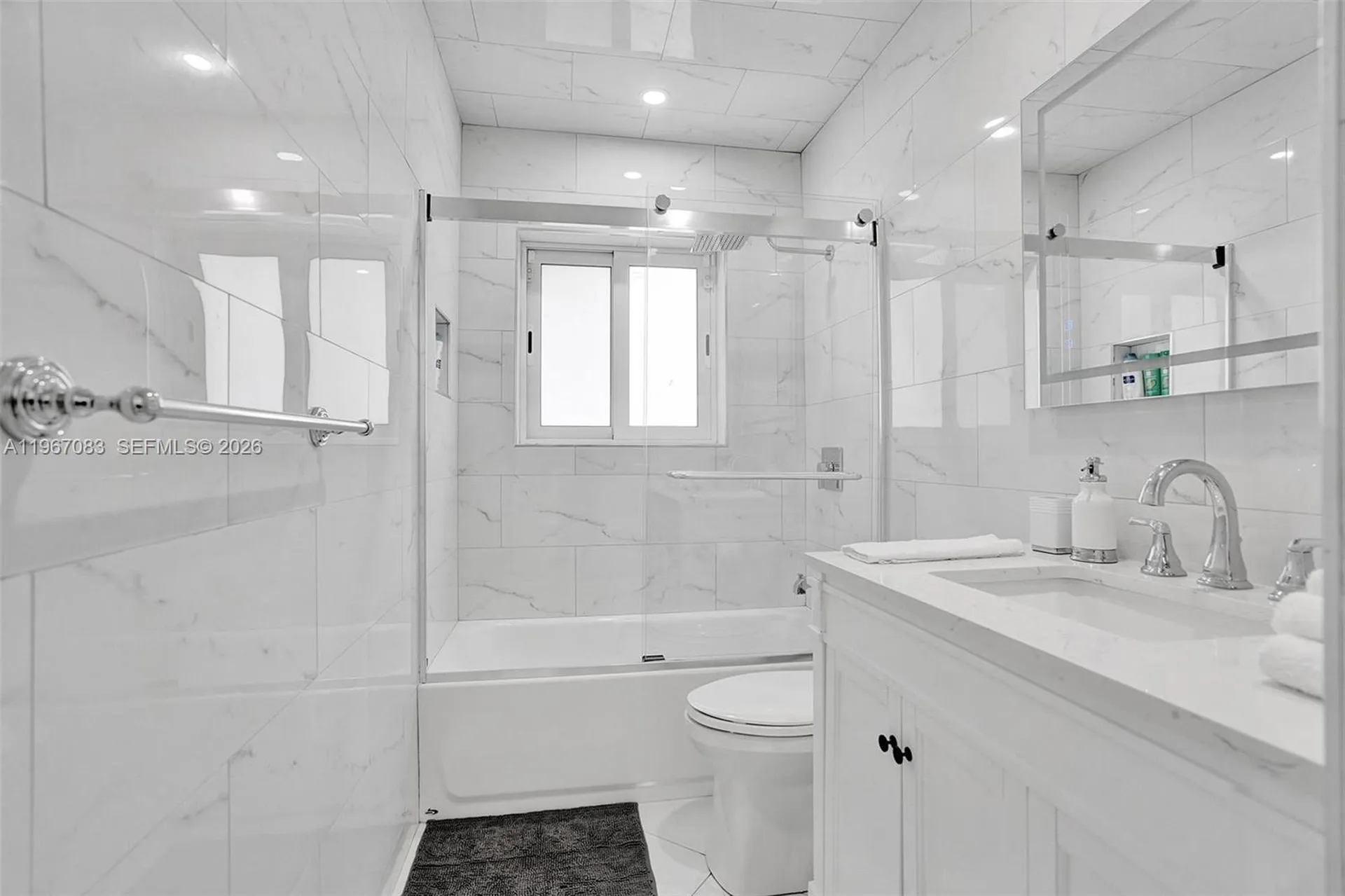 5230 NE 20th Avenue Fort Lauderdale FL 33308