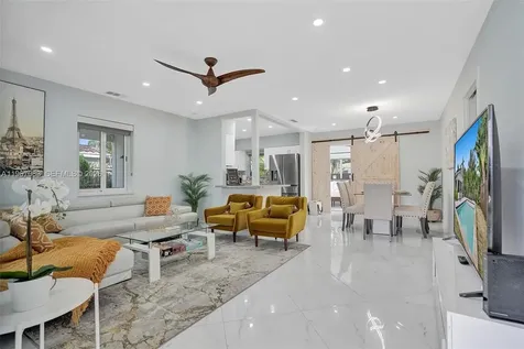 5230 NE 20th Avenue Fort Lauderdale FL 33308