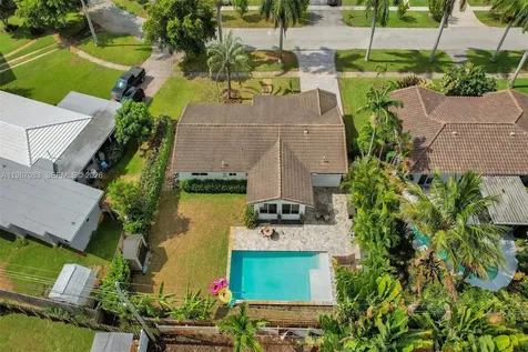 5230 NE 20th Avenue Fort Lauderdale FL 33308