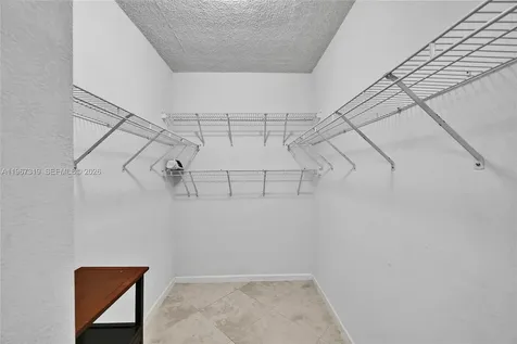 2501 S Ocean Drive Hollywood FL 33019